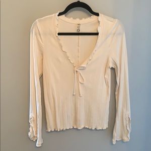 Free people hippie shirt with bell sleeves and tie